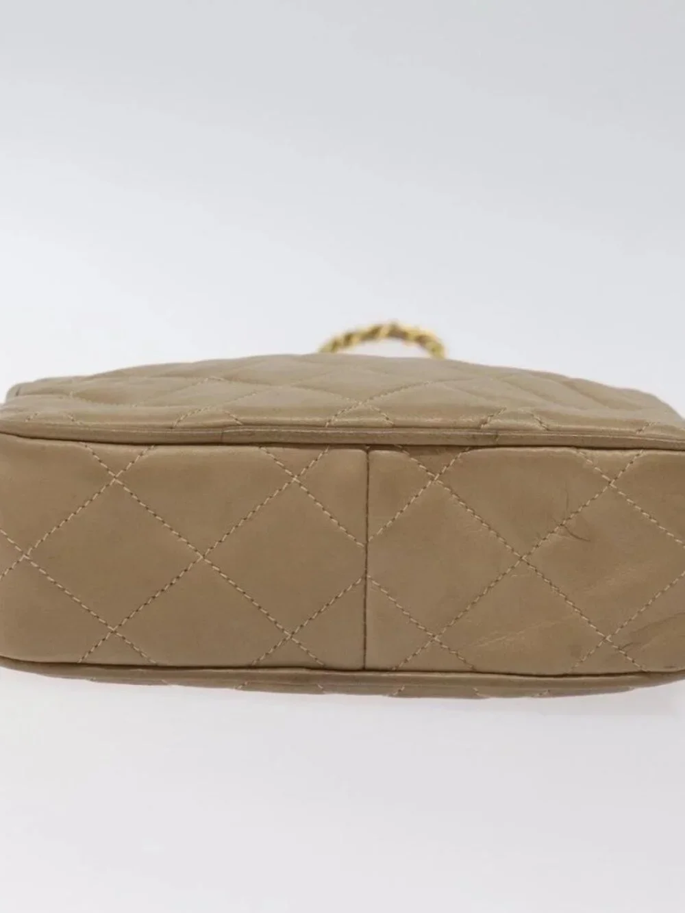 CHANEL Matelasse Chain Shoulder Bag Lamb Skin Beige Gold CC Auth 127575